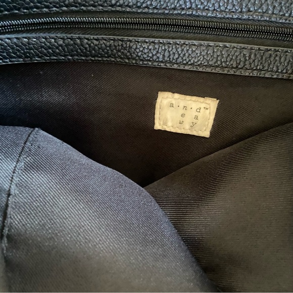 A New Day purse Black Leather Tote Bag - Picture 3 of 4